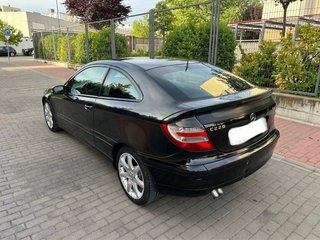 Mercedes-Benz Clase C 2004 tel 666217952