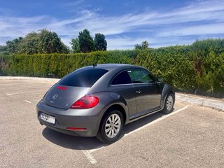 Volkswagen Beetle 2.0 TDI Automático – 2015