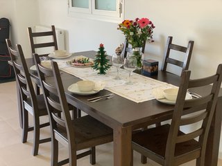 Juego comedor madera 6 puestos extensible