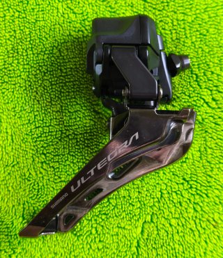 Mini grupo Shimano Ultegra DI2 12v