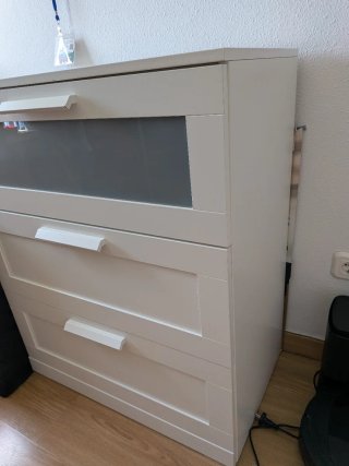 Cómoda Ikea Blanca y Gris