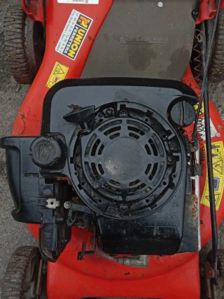 Cortacésped Husqvarna 153S