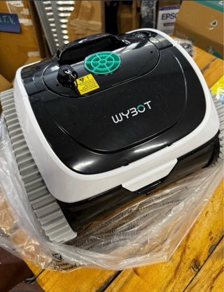 Robot Limpiafondos WYBOT C1-Plus Piscina