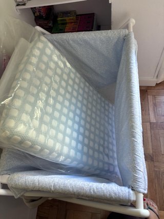 Minicuna Liberty Classic + colchón+ ropa de cama