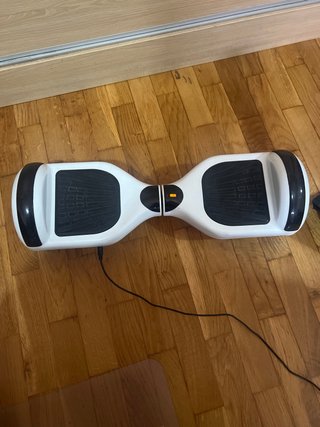 Hoverboard blanco y negro