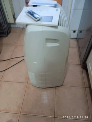 Aire Acondicionado Portátil Pingüino DeLonghi