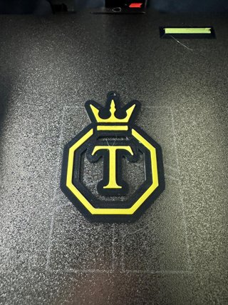 Llavero Topuria MMA Corona T