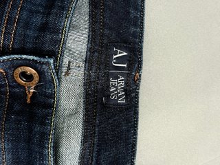 Pantalones Armani Jeans