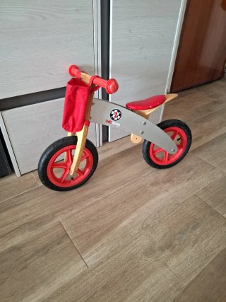 Bicicleta de madera Bikloon para niños