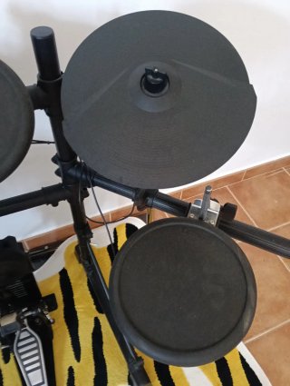 Roland TD-6KV  "Precio no negociable"