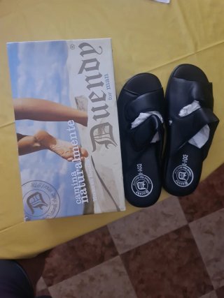 Sandalias de piel duendy negras  Hechas en España