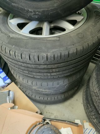 Llantas 16 BMW Continental 205/60 R16 V