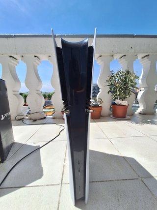 PlayStation 5 Pro Blanca + Mando Original