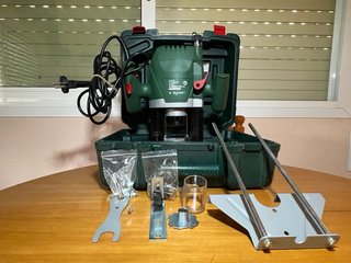Pack Fresadora Bosch POF 1400 ACE + Set 15 fresas