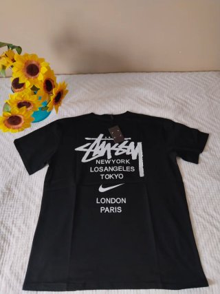 Camiseta Stüssy Negra