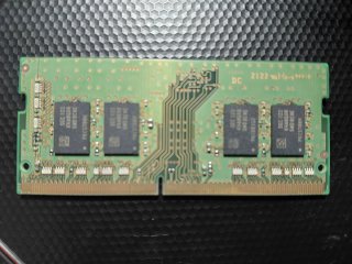 2 Memorias Samsung. 8GB DDR4 3200MHz RAM cada una. de Segunda mano