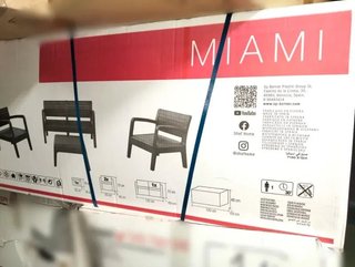 Conjunto Jardín Miami 4 Plazas Resina