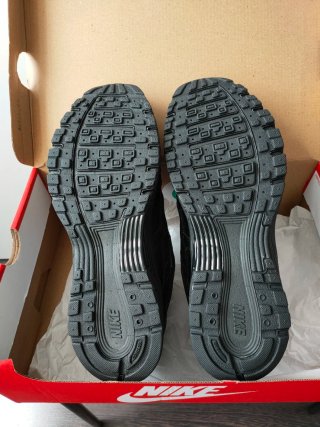 Nike P-6000 Negras