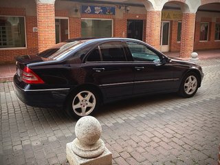 Mercedes-Benz Clase C 2003