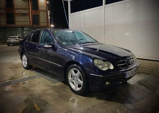 Mercedes-Benz Clase C 2003