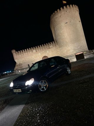 Mercedes-Benz Clase C 2003