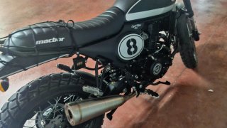 Macbor Eight Mile 125 LC 2025 Negra