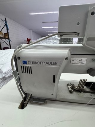 Máquina de coser Durkopp Adler 867