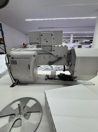 Máquina de coser Durkopp Adler 867