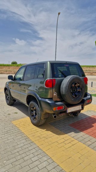 Nissan Terrano II 2005