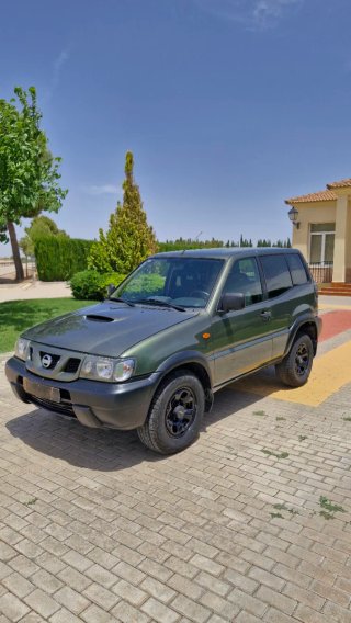 Nissan Terrano II 2005