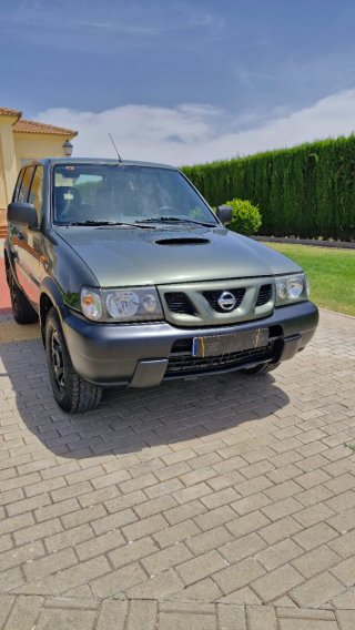 Nissan Terrano II 2005