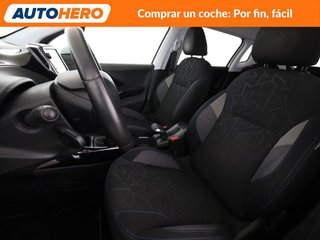 Peugeot 2008 1.2 PureTech Signature