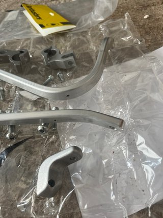 Barkbusters hardware kit Moto