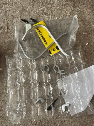 Barkbusters hardware kit Moto
