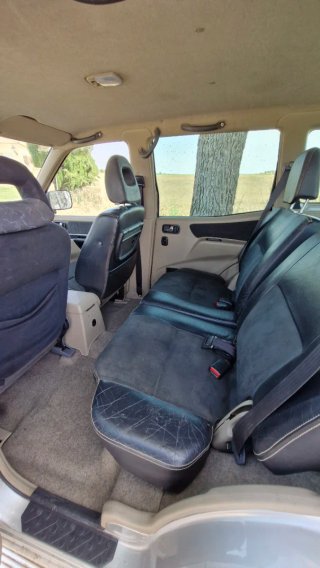 Nissan Terrano II 2004