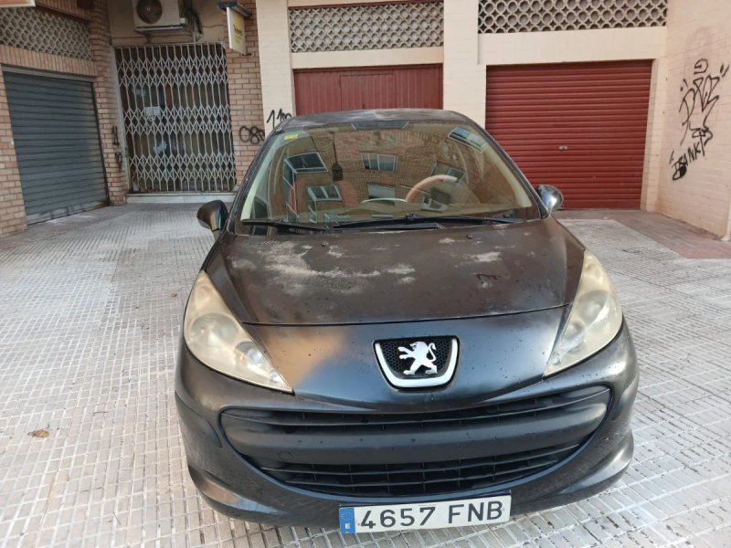 Peugeot 207 2007 - foto 1