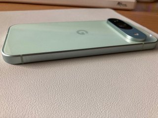 Google Pixel 9 Verde