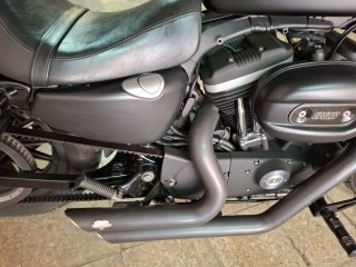 Harley Davidson Sportster 883 XL Iron Negro mate
