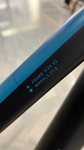Bicicleta Montaña Marca CUBE MTB Ruedas 27,5