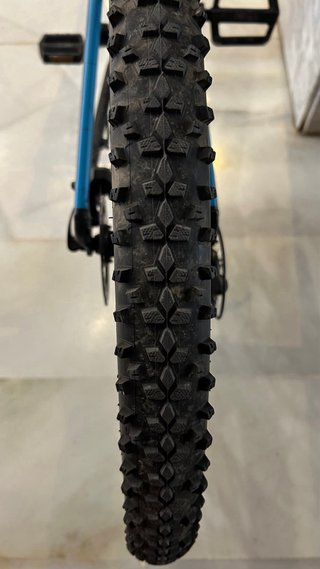 Bicicleta Montaña Marca CUBE MTB Ruedas 27,5
