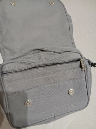 Bolso bandolera Reebok gris