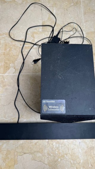 Barra Sonido LG SN4 2.1 + Subwoofer 300W
