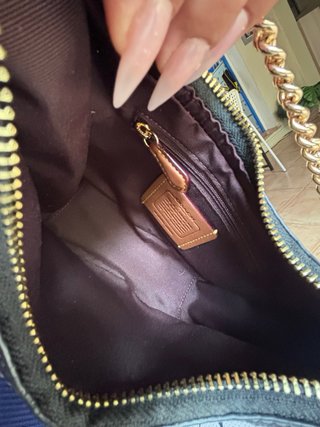 Bolso Coach Carmen con cerezas