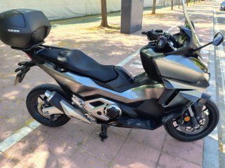 Honda Forza 750 - Muy cuidada