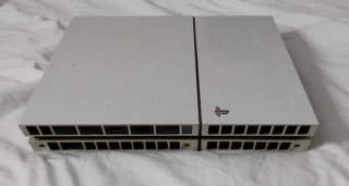 Lote PS4 Pro Blanca + 3 Juegos FIFA