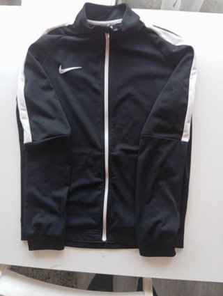 Sudadera Nike Dri-Fit Chico Negra y Blanca