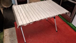 Mesa plegable ALU-ROLL. 2a OPORTUNITAT.