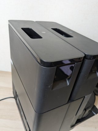 Cecotec Robot Aspirador IA y Base