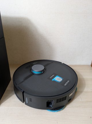 Cecotec Robot Aspirador IA y Base