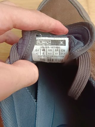 Zapatillas Munich Marrones y Grises